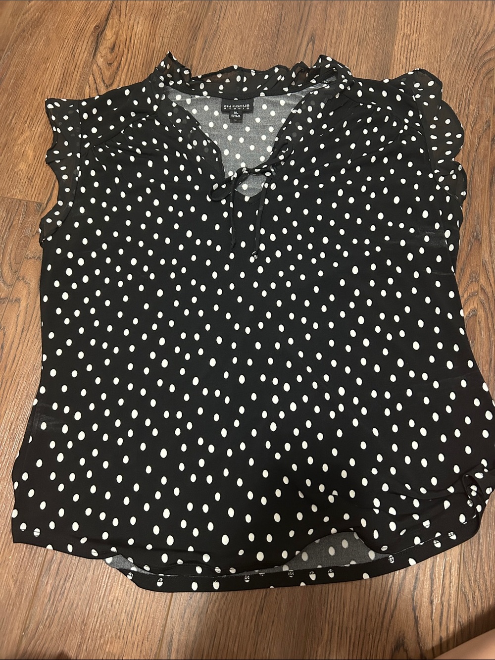 Enfocus Studio Black and White Polka Dot Cap Sleeve Blouse